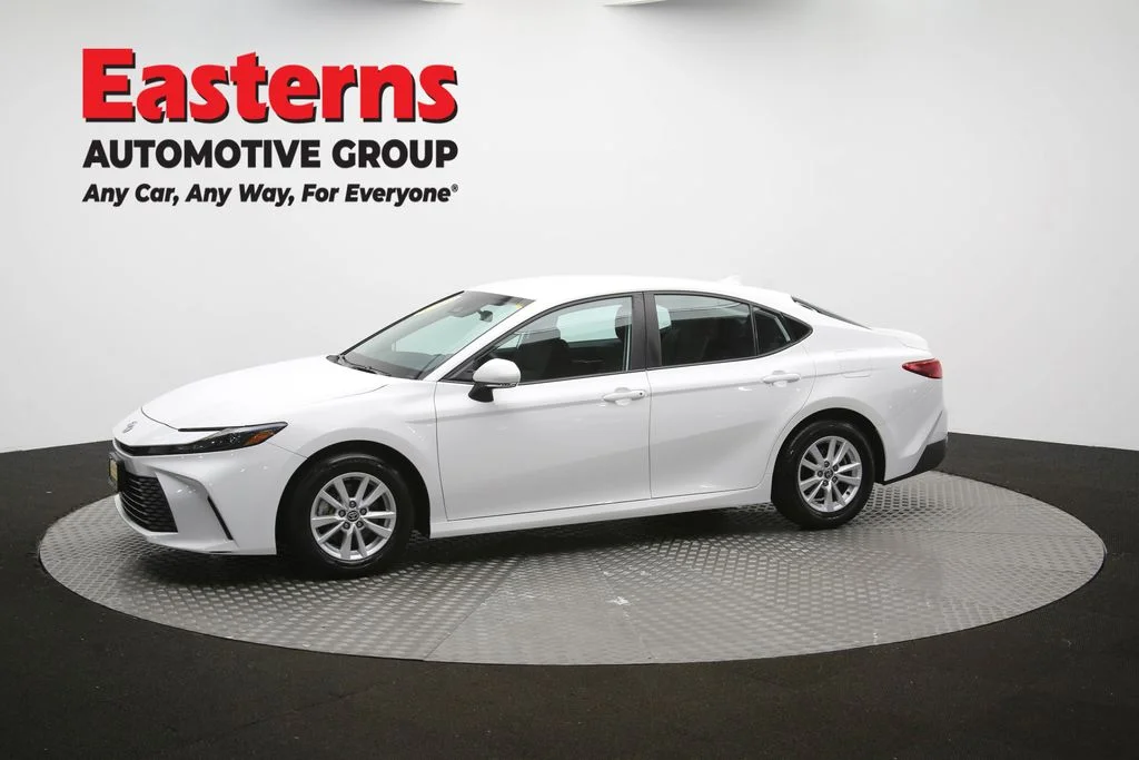 Used 2025 White Toyota LE image 61