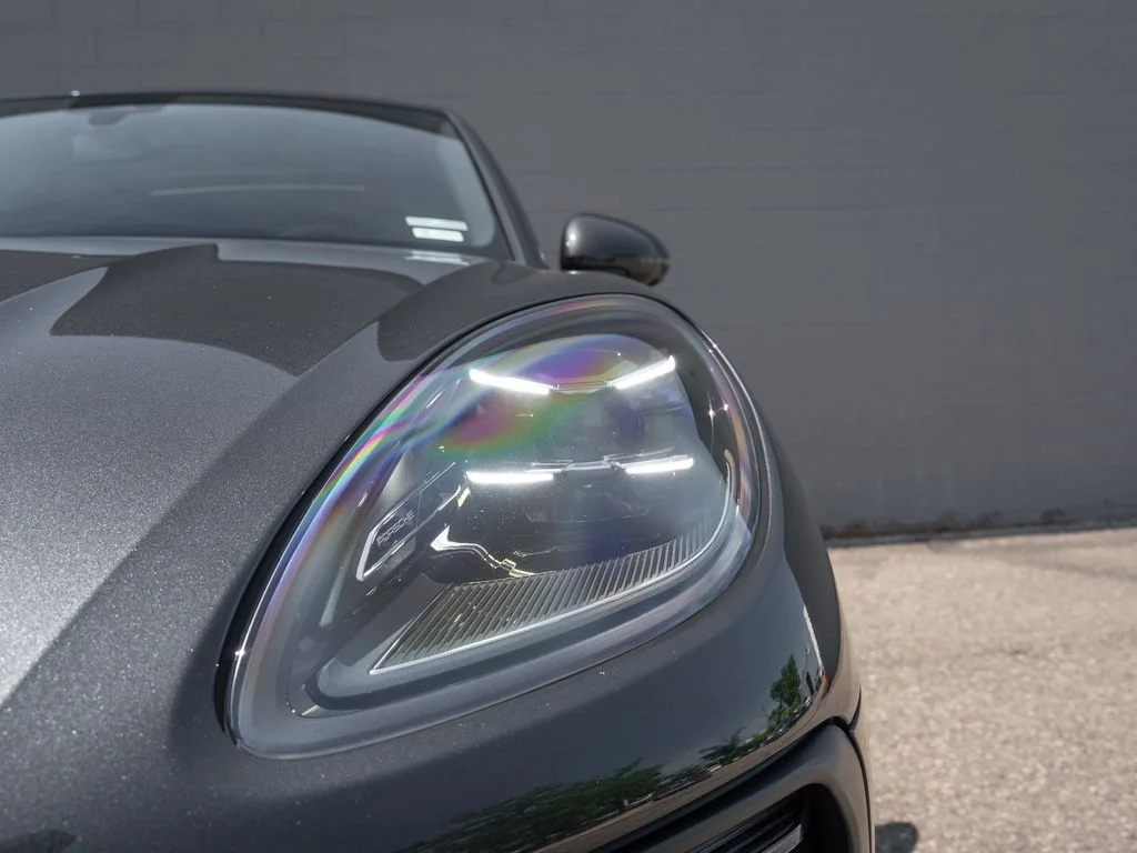 Used 2023 Volcano Grey Metallic Porsche S image 11
