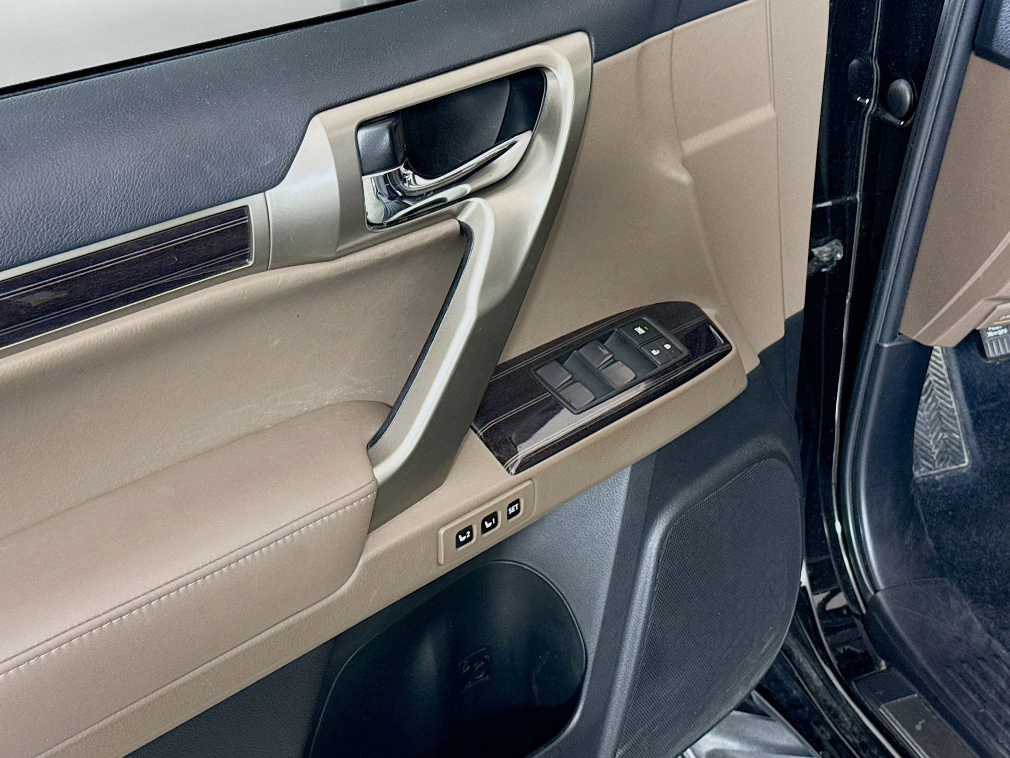 Used 2021 Onyx Black Lexus 460 Premium image 20