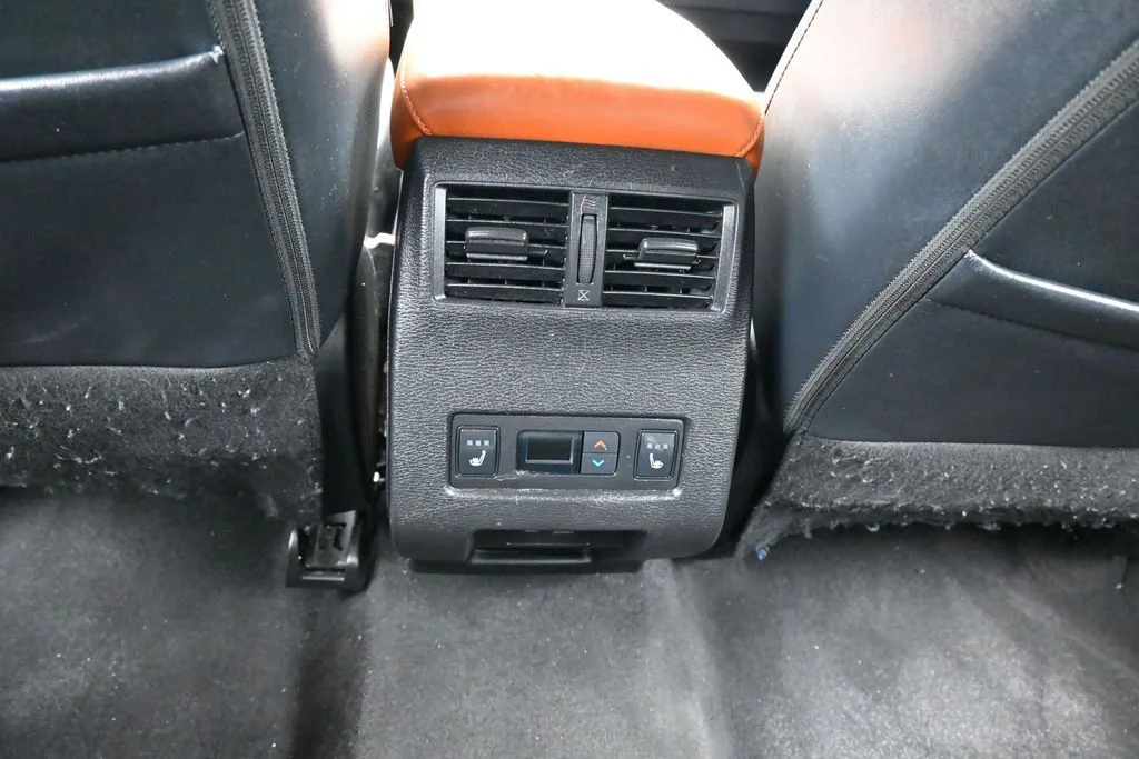 Used 2022 Black Mitsubishi SEL image 45