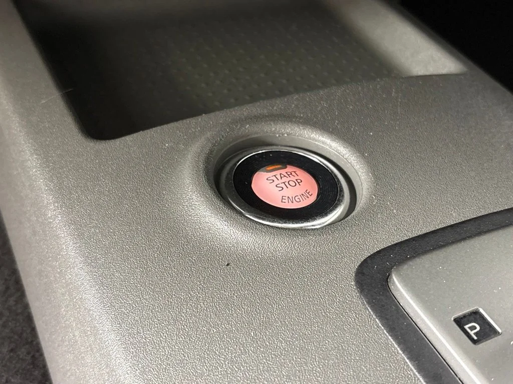 Used 2021 Gray Nissan SV image 25