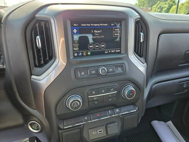 Used 2024 Gray Chevrolet Custom image 26