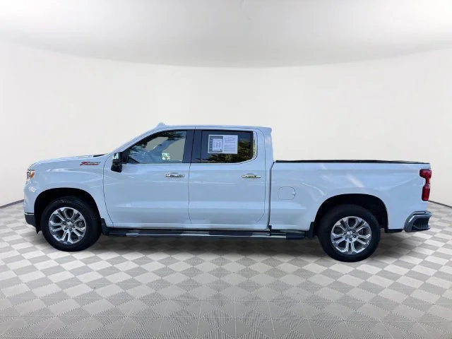 Used 2024 Summit White Chevrolet LTZ image 8