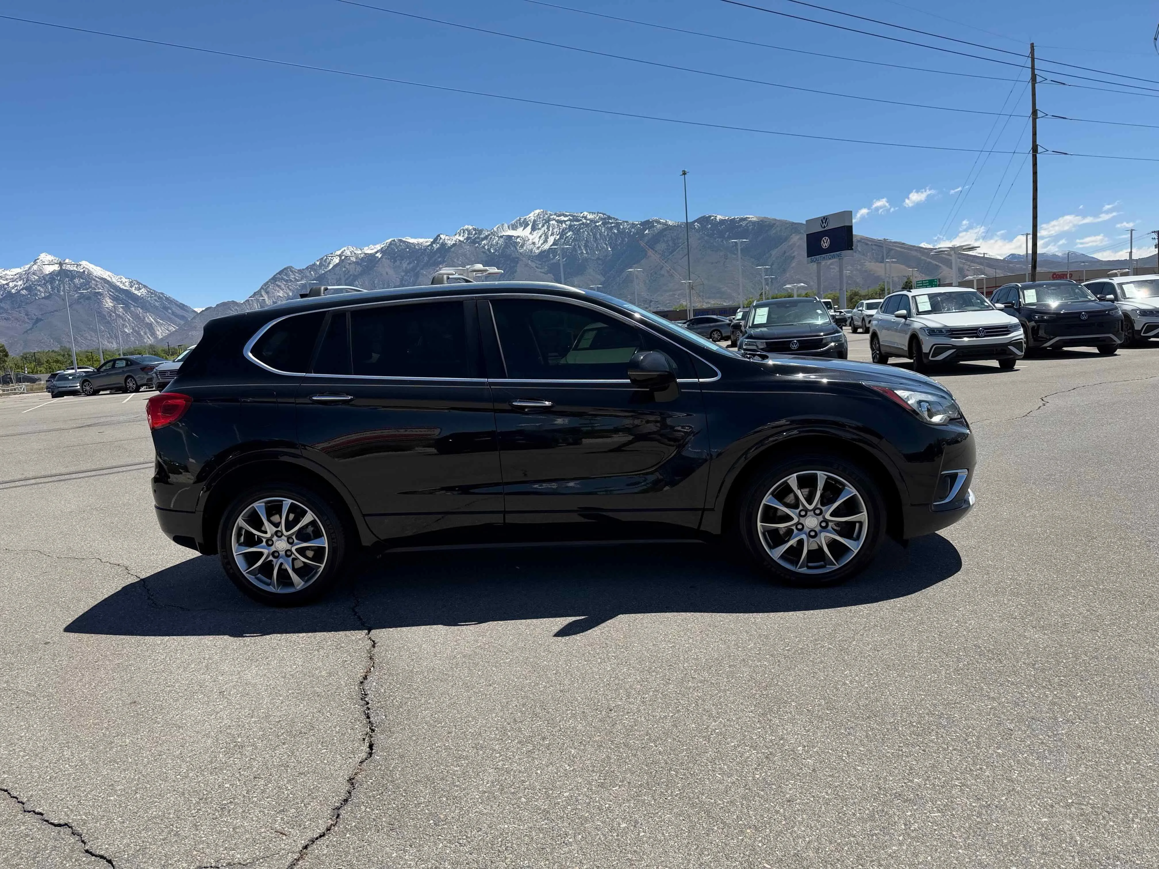 Used 2019 Ebony Twilight Metallic Buick Premium II image 8