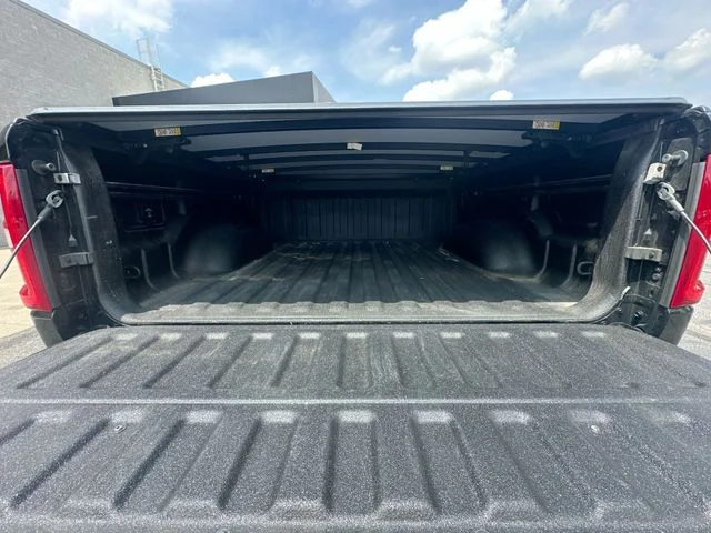Used 2025 Diamond Black Ram Laramie image 22