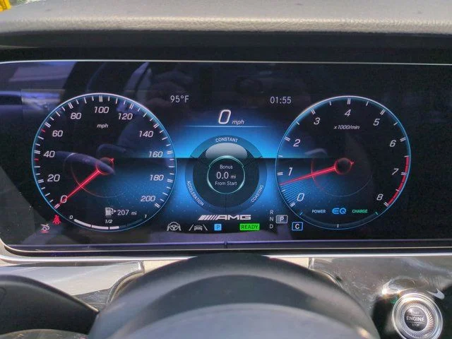 Used 2022  Mercedes-Benz Base image 26