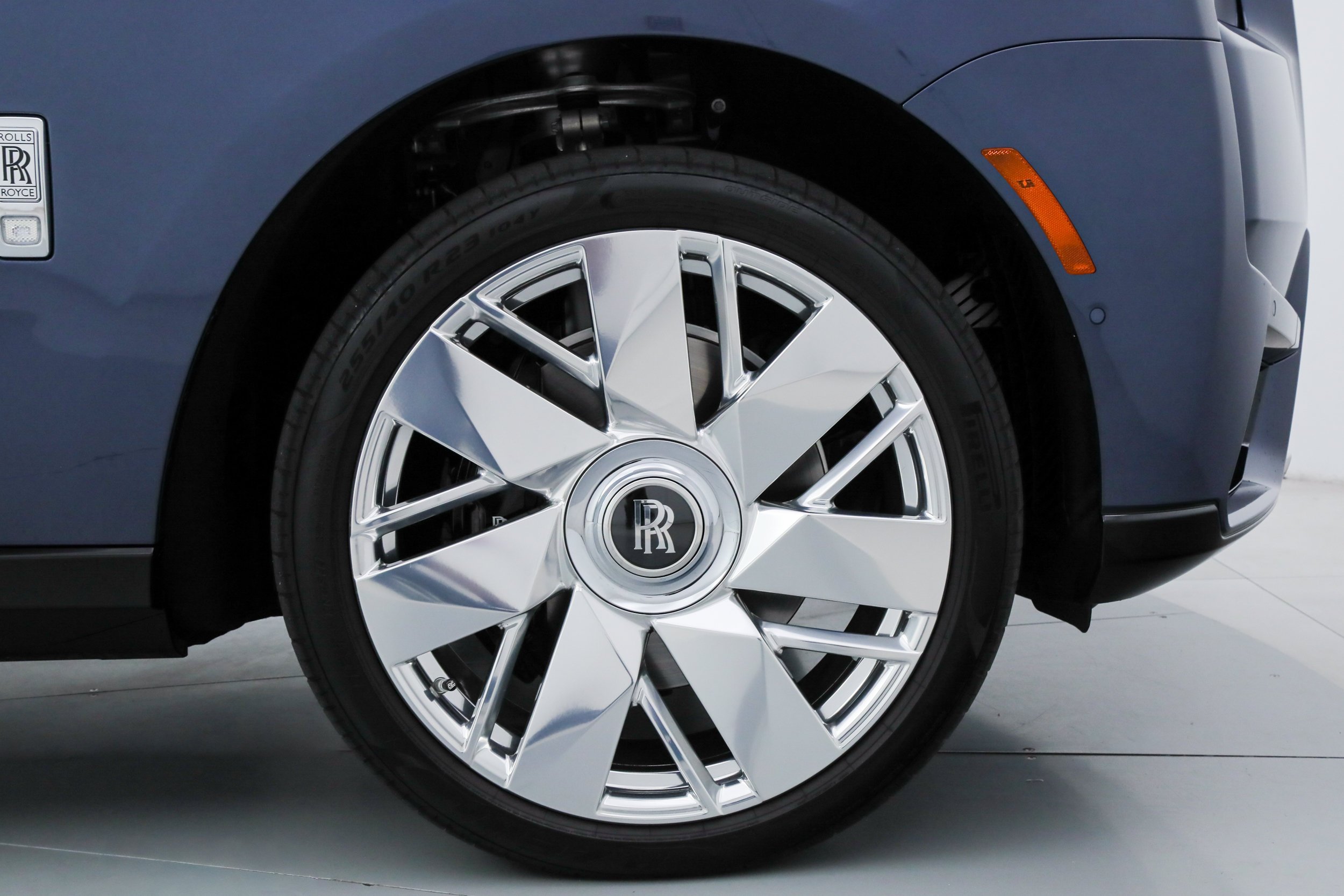 Used 2026 Blue Rolls-Royce  image 38