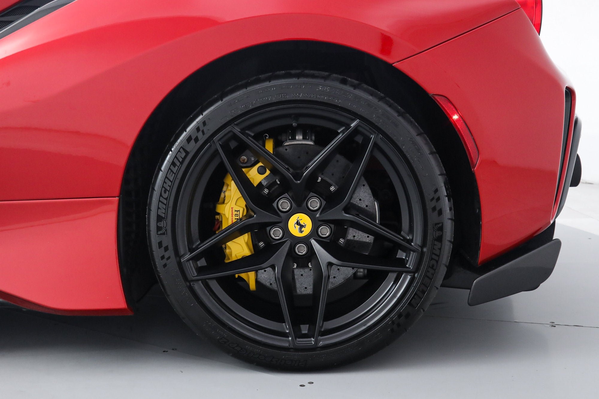 Certified Used 2020 Rosso Fuoco Ferrari  image 44