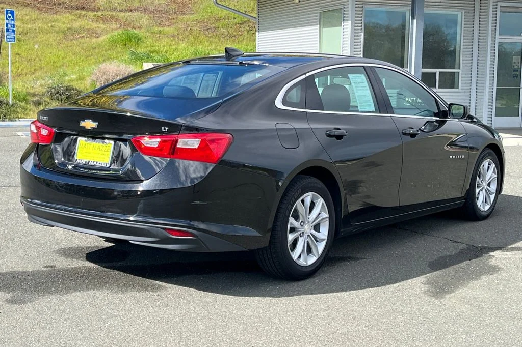 Used 2023 Black Chevrolet LT image 9