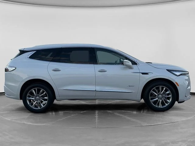 Used 2023 White Buick Avenir image 2