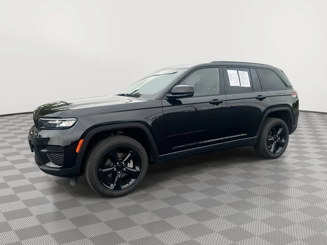 2023 Jeep Grand Cherokee Altitude 4x4