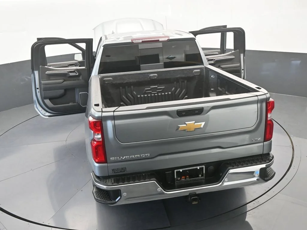 2024 Chevrolet Silverado 1500 LTZ - Photo 32