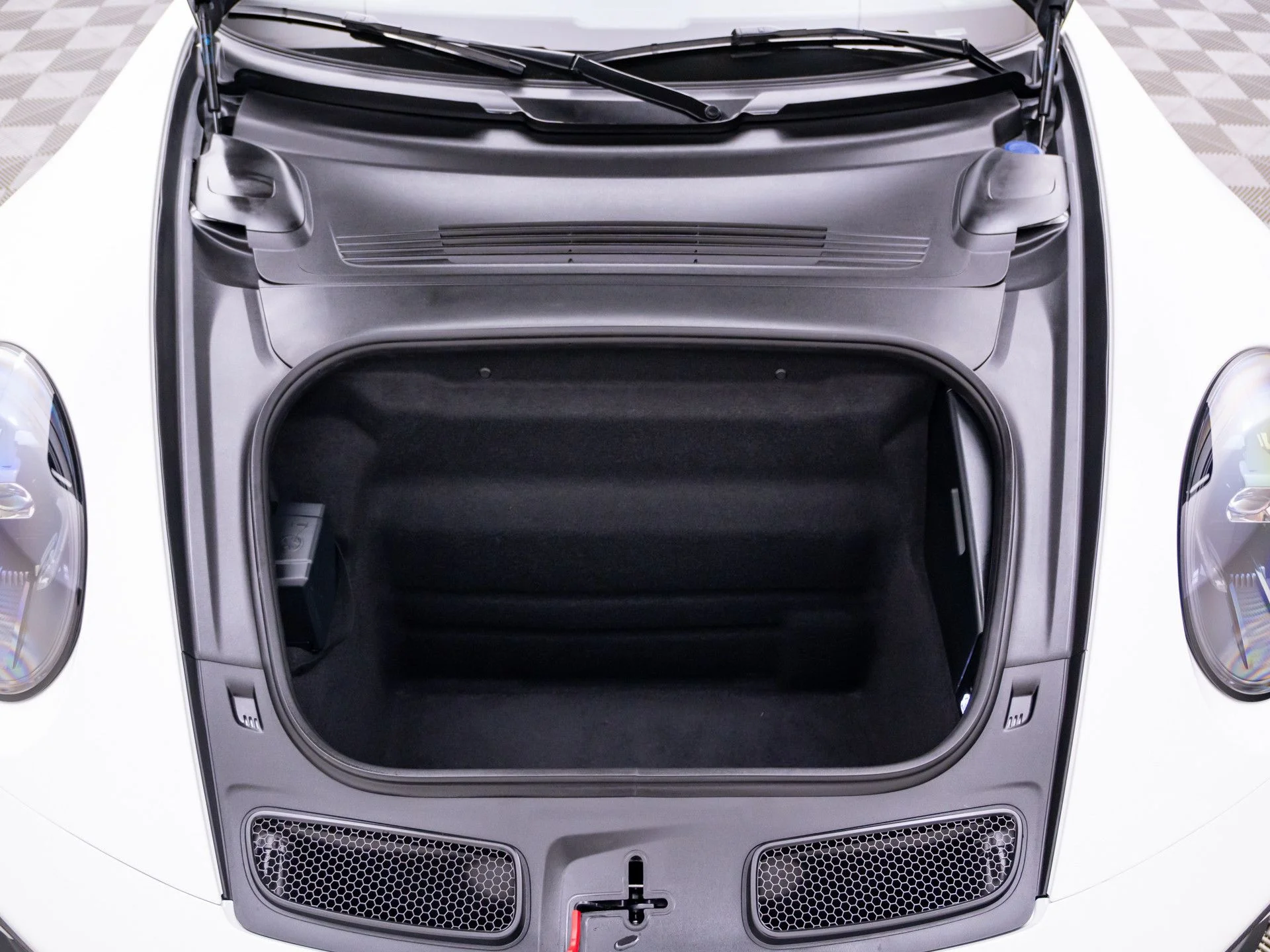 Certified Used 2026 White Porsche GT3 image 32