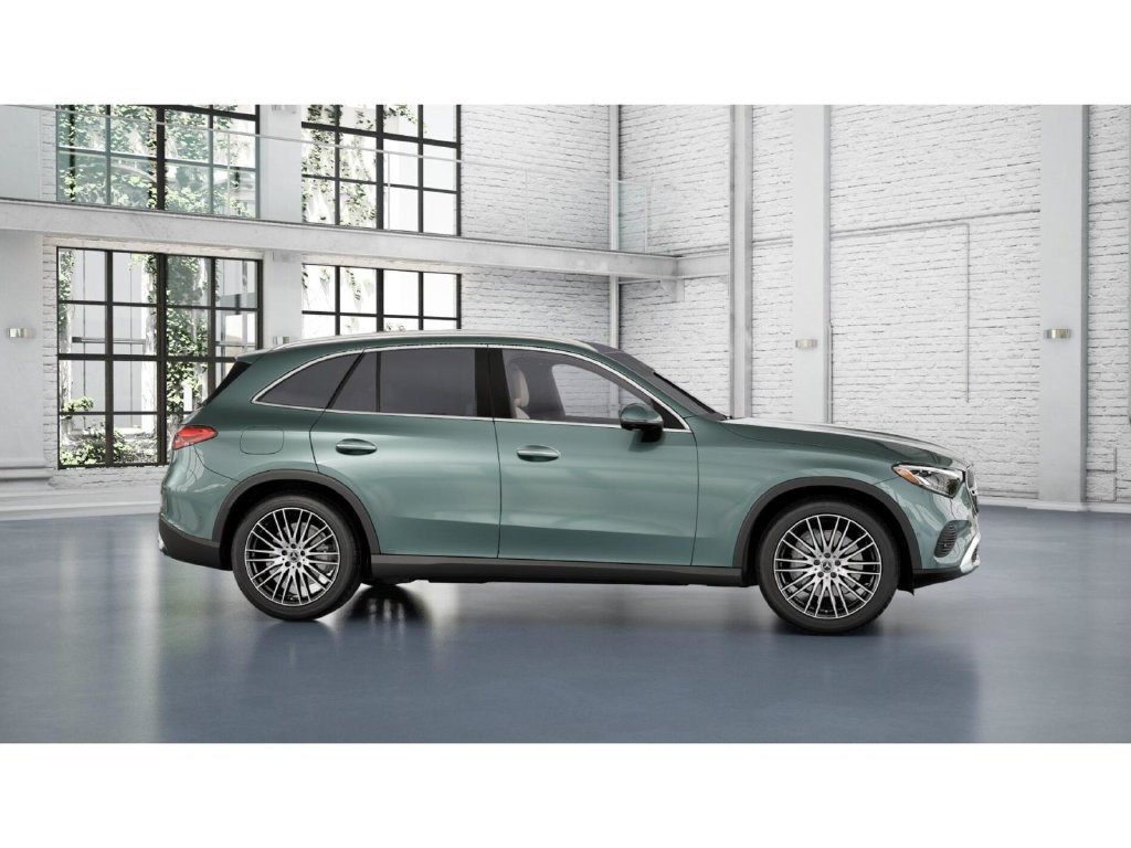 New 2027 Verde Silver Metallic Mercedes-Benz GLC 300 image 56