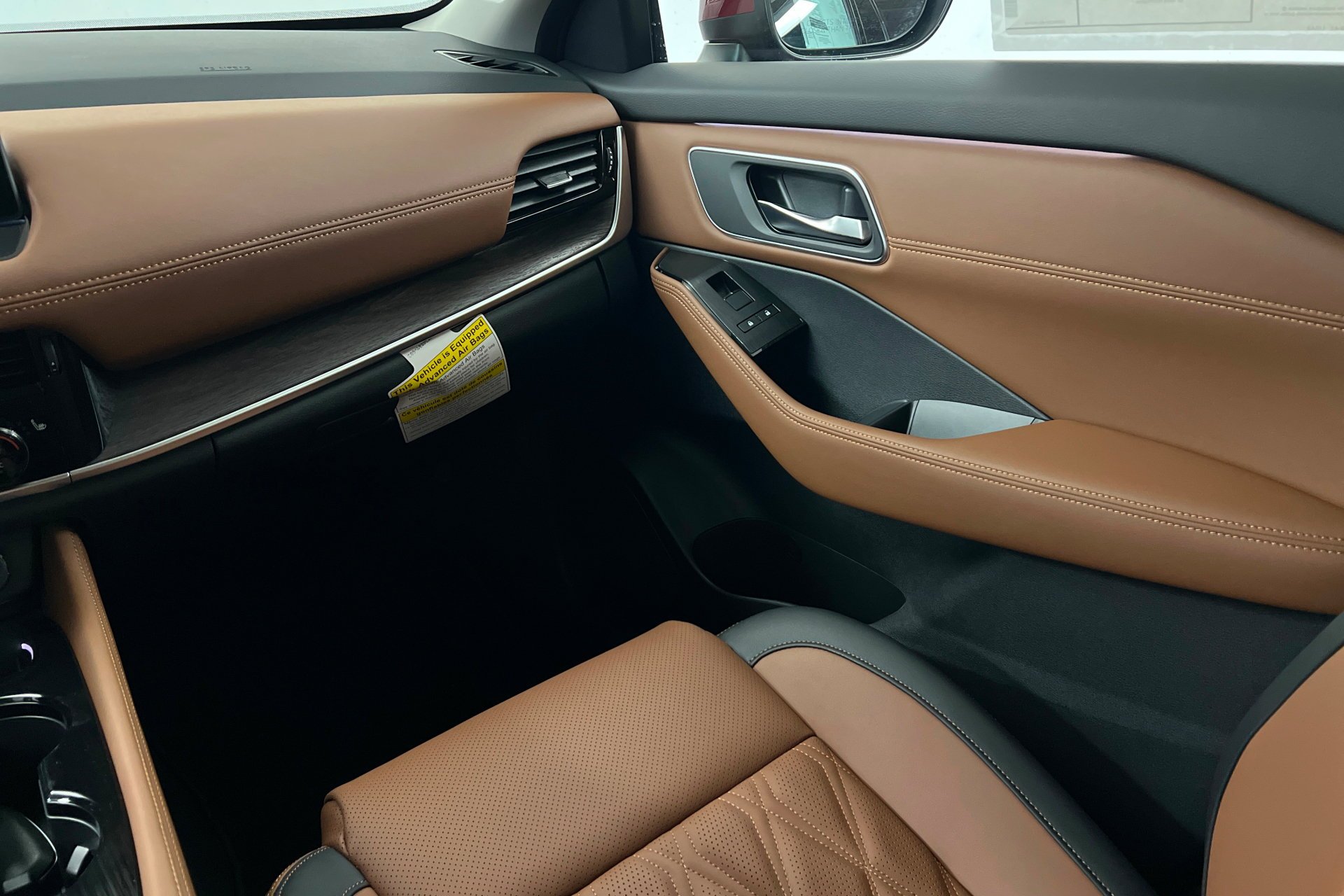 New 2026 Scarlet Ember Tintcoat Nissan Platinum image 11