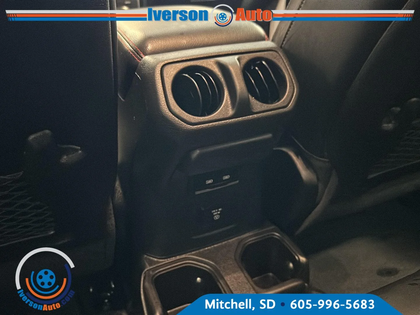 Used 2026 Bright White Clearcoat Jeep Rubicon image 26