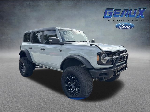 Used 2024 Green Ford Wildtrak image 1