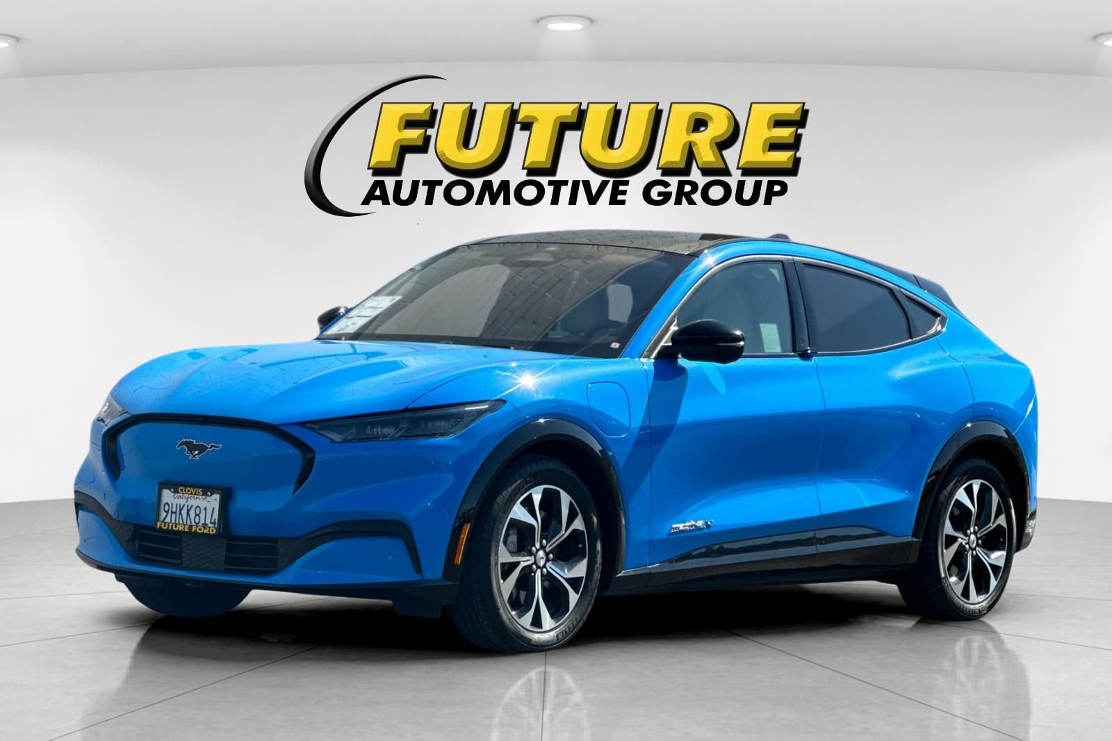 Used 2023 Blue Ford Premium image 7