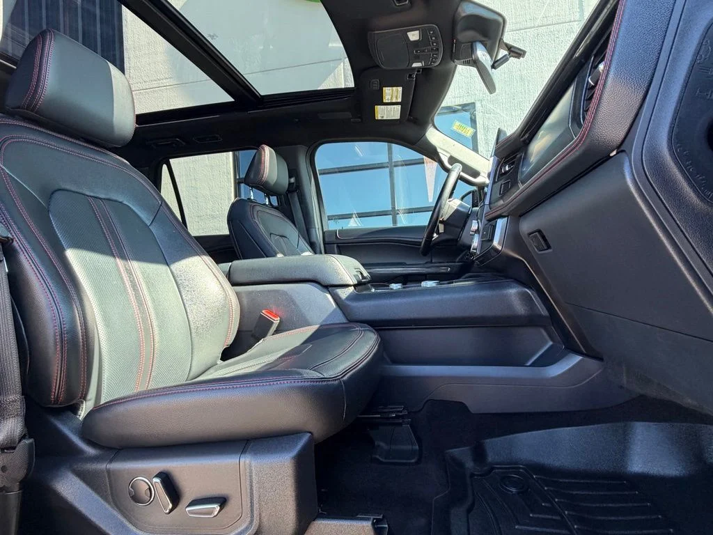 Used 2023 Gray Ford Limited image 21