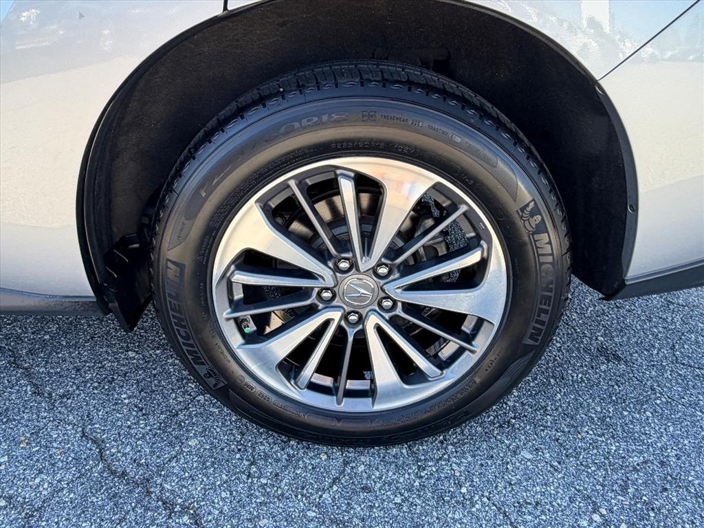 Used 2018 Lunar Silver Metallic Acura w/Advance image 23