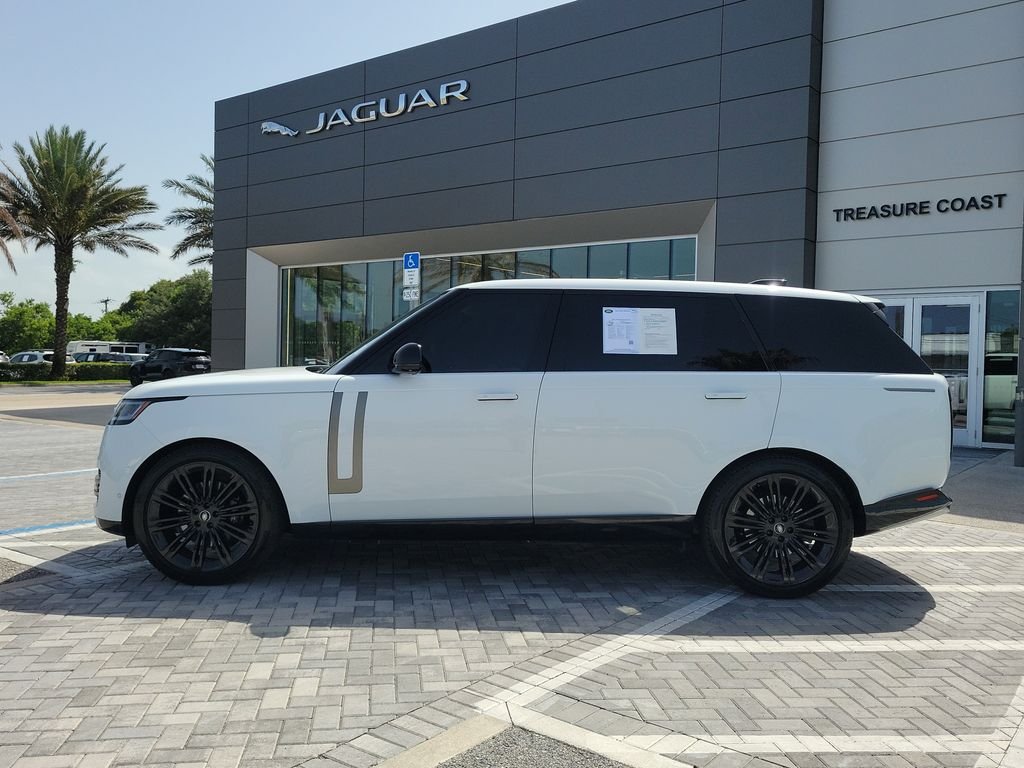 Certified Used 2025 White Land Rover SE image 2
