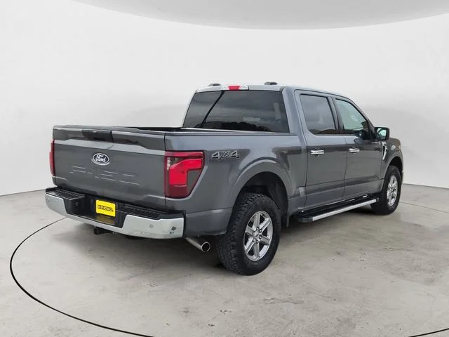 Certified Used 2025 Gray Ford XLT image 5