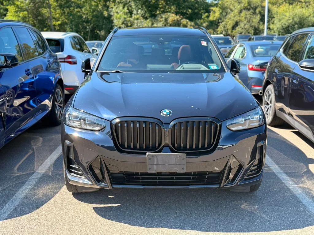 Certified Used 2023 Carbon Black Metallic BMW xDrive30i image 2