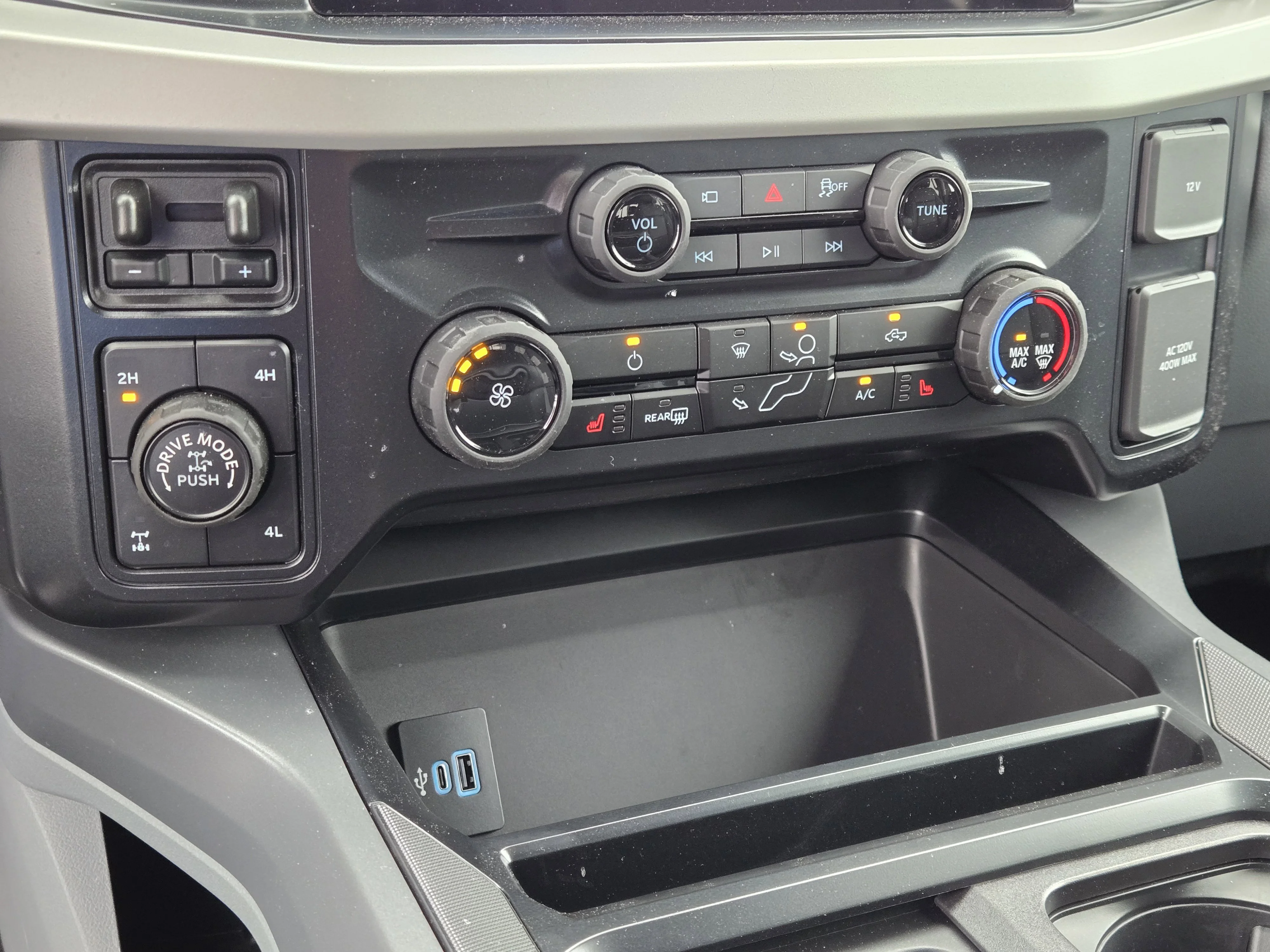 New 2026 Marsh Gray Ford XLT image 30