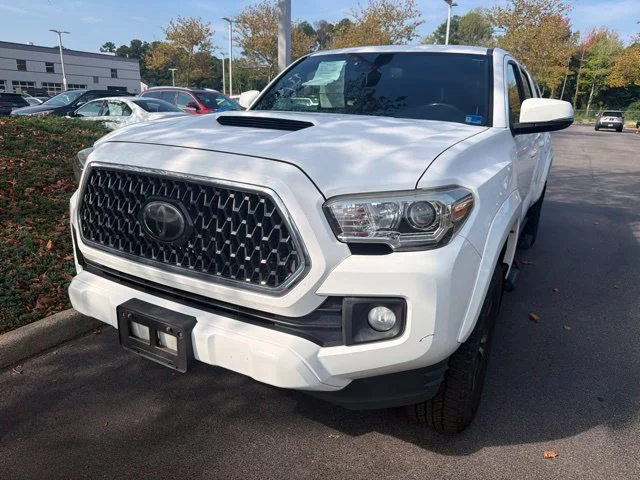 Used 2018 Super White Toyota TRD Sport image 4