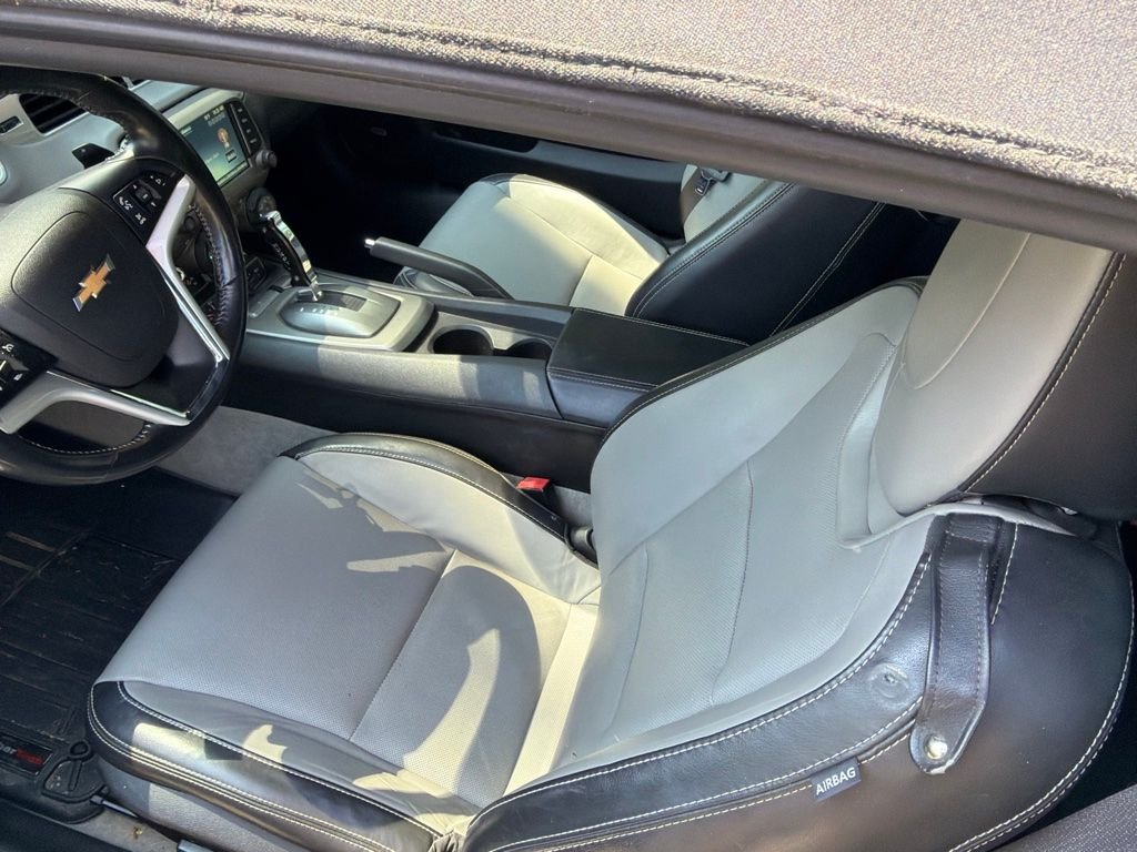 Used 2013 Black Chevrolet 2LT image 2