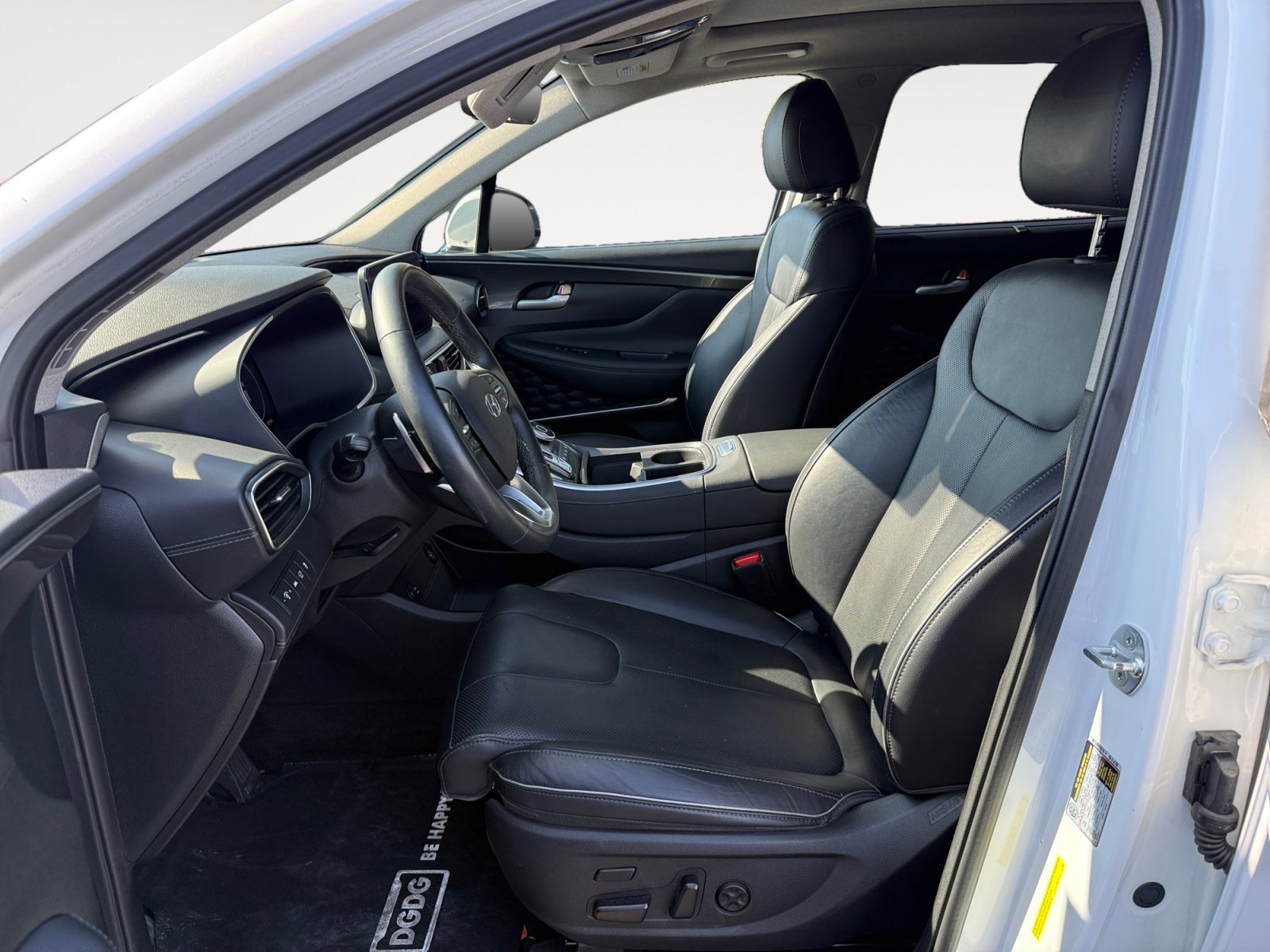 Used 2021 Quartz Hyundai Limited image 10