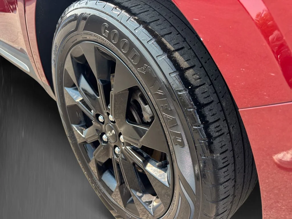Used 2022 Red Kia SX image 58
