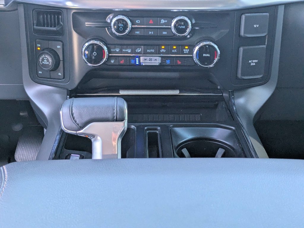 Used 2025 Red Ford Lariat image 20