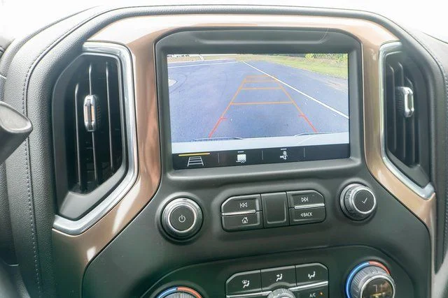 Used 2019 Beige Chevrolet High Country image 28