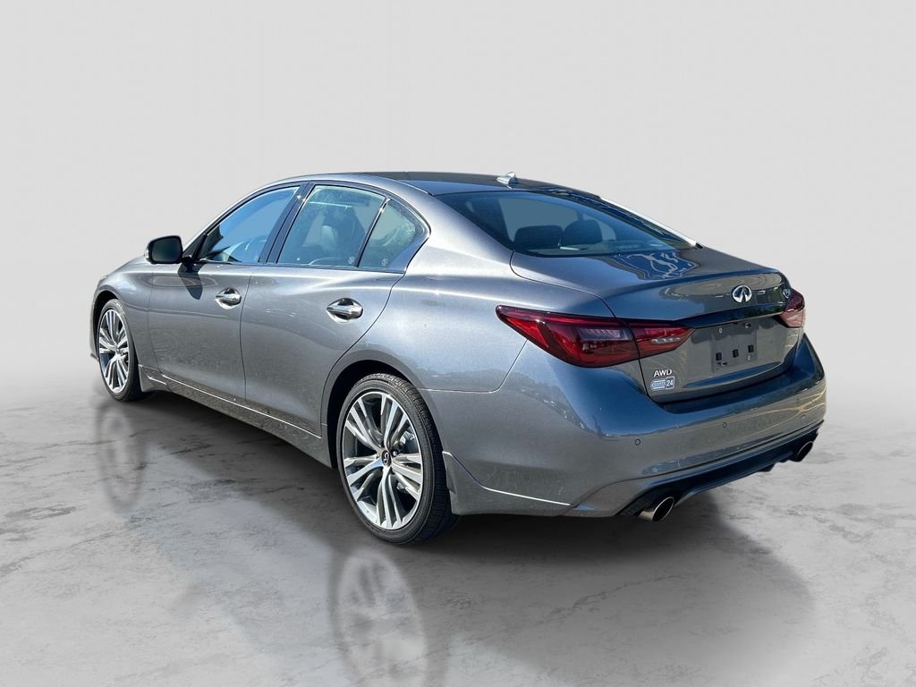 Used 2023 Gray INFINITI SENSORY image 3