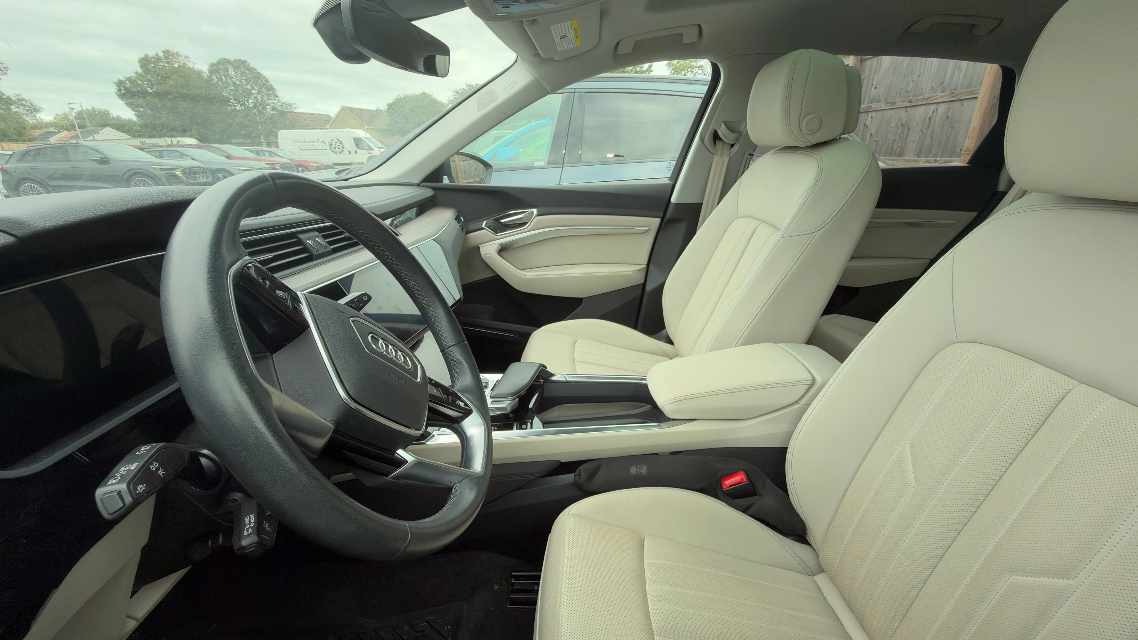 Used 2024 Glacier White Audi Premium Plus image 9