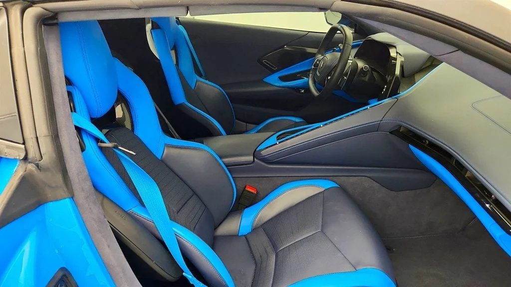 Used 2023 Rapid Blue Chevrolet 2dr Stingray Convertible w/3LT, Z51, Front Lift & Mag Ride image 24