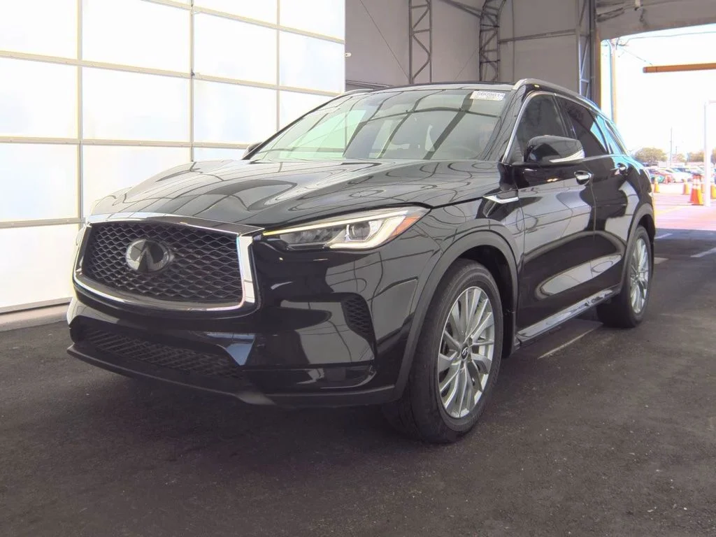 2023 INFINITI QX50 Luxe FWD's photo