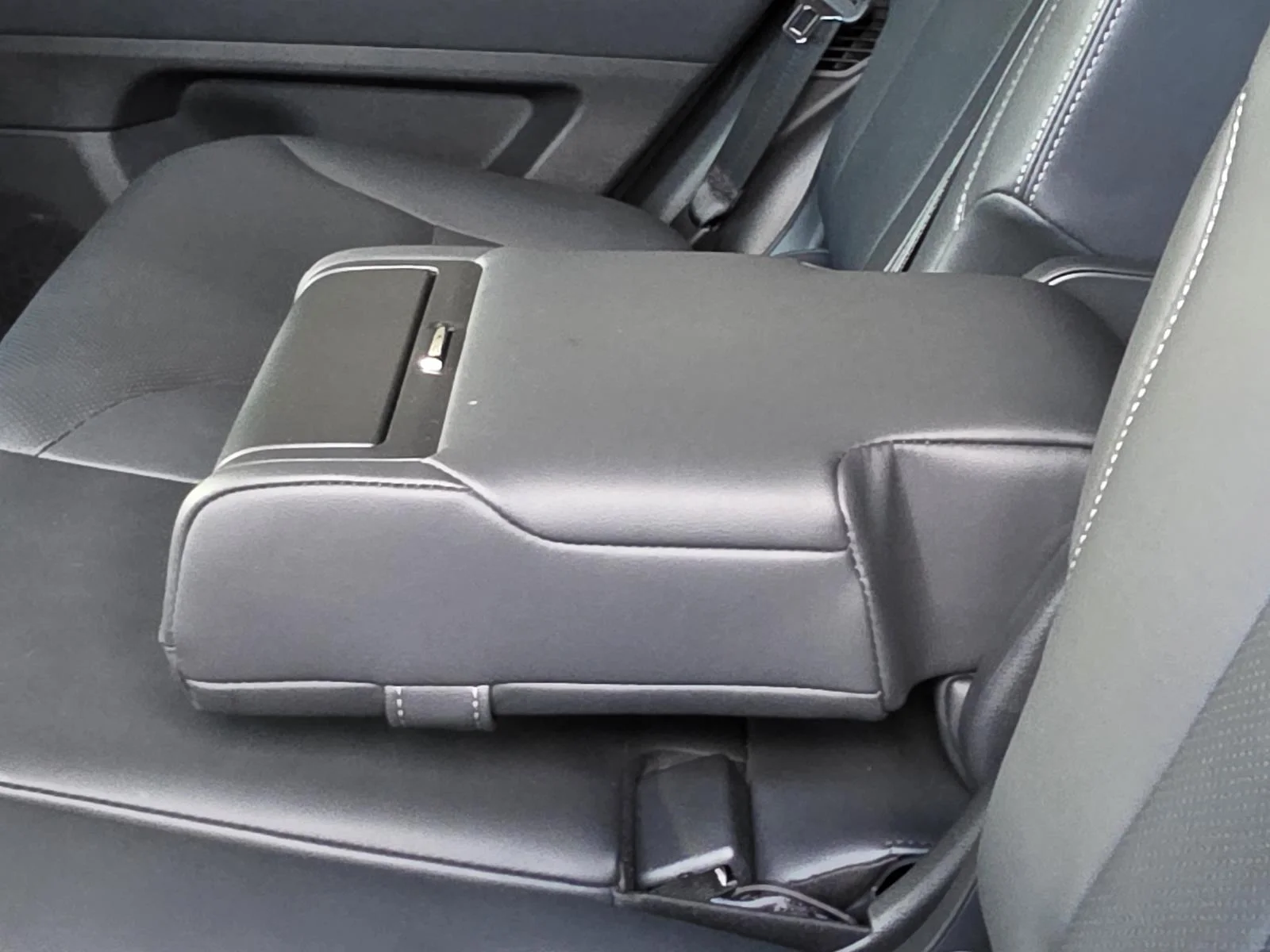 2026 Lexus LX 600 Luxury - Photo 10
