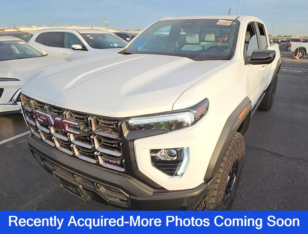 2024 GMC Canyon 4WD AT4X Crew Cab Short Box's photo