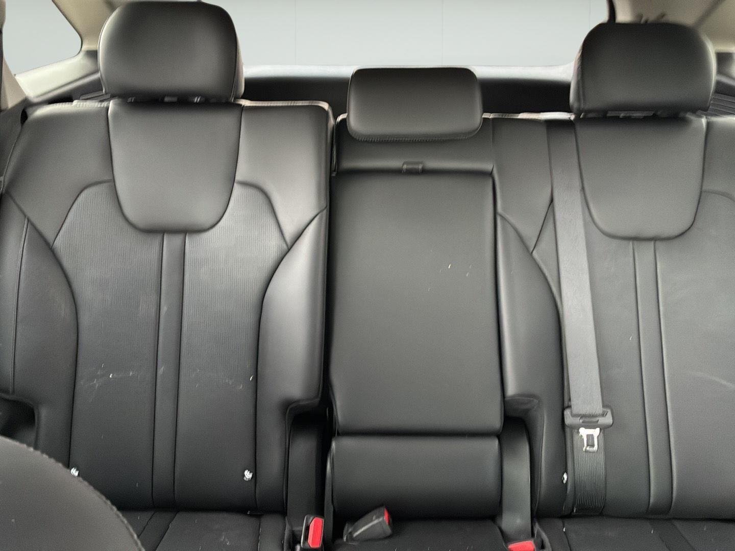 Used 2026 Wolf Gray Kia S image 22