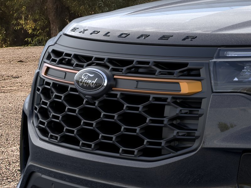 New 2026 Agate Black Metallic Ford Tremor® image 17