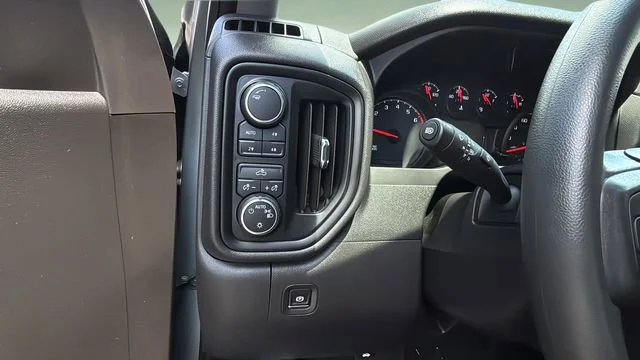 Used 2025 Sterling Gray Metallic Chevrolet Custom Trail Boss image 21