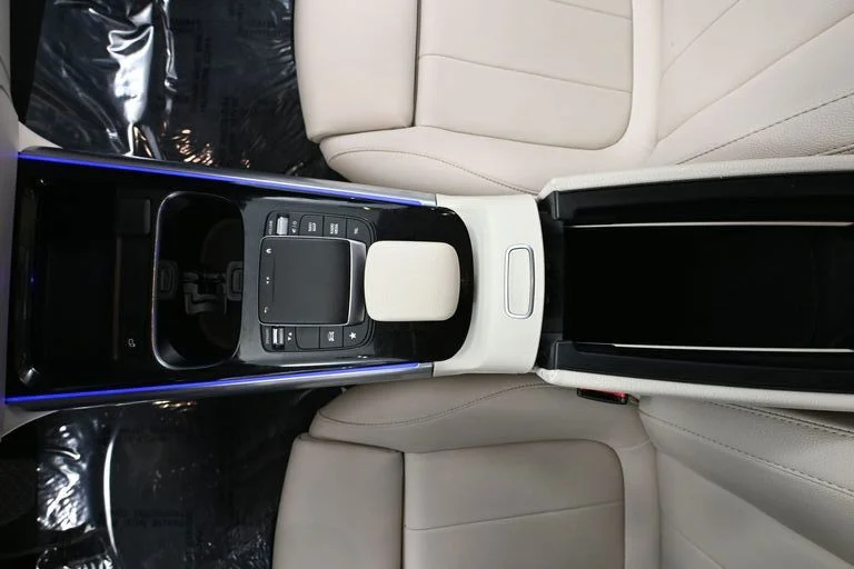 Used 2022 Blue Mercedes-Benz GLA 250 image 26