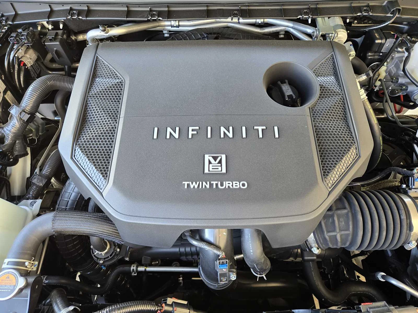 New 2026 RADIANT WHITE INFINITI Autograph 4WD image 23