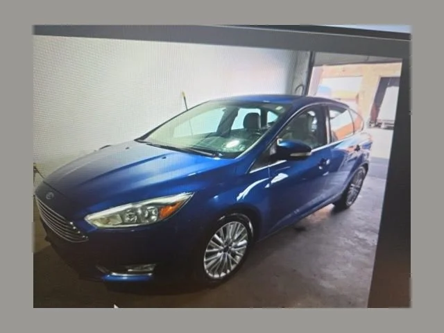 2018 Ford Focus Hatch Titanium's photo