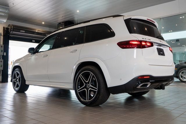 New 2026 Polar White Mercedes-Benz GLS 450 image 4