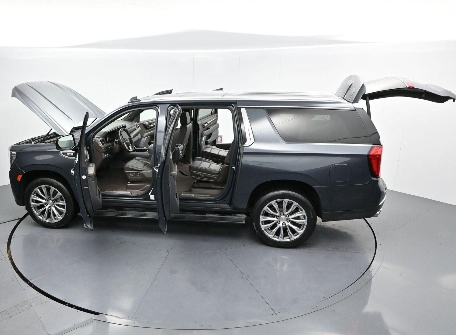 Used 2021 Hunter Metallic GMC Denali image 44