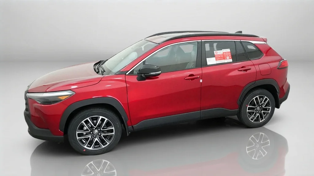 New 2026 Soul Red Crystal Toyota XLE image 3