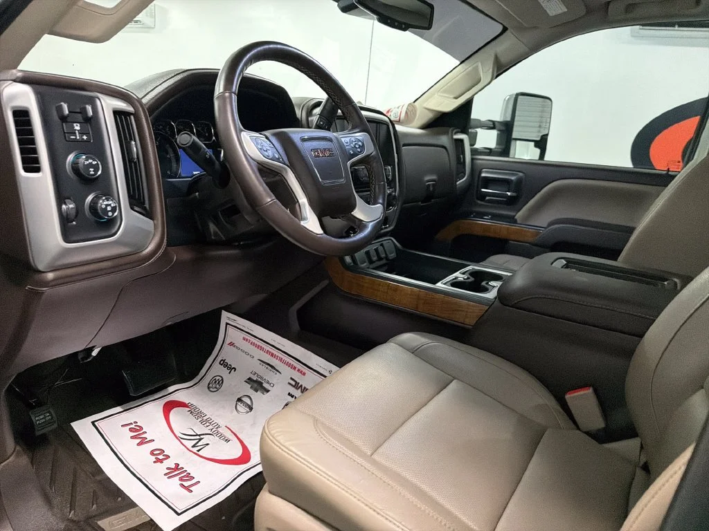 Used 2018 DEEP MAHOGANY METALLIC GMC SLT image 11
